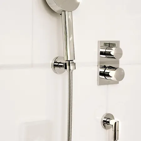 マルク ホテル 4*