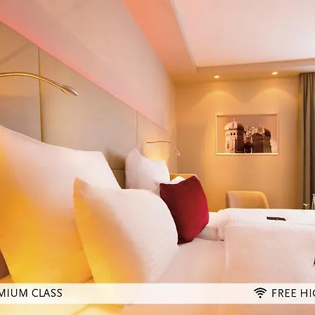 Marc 4* München